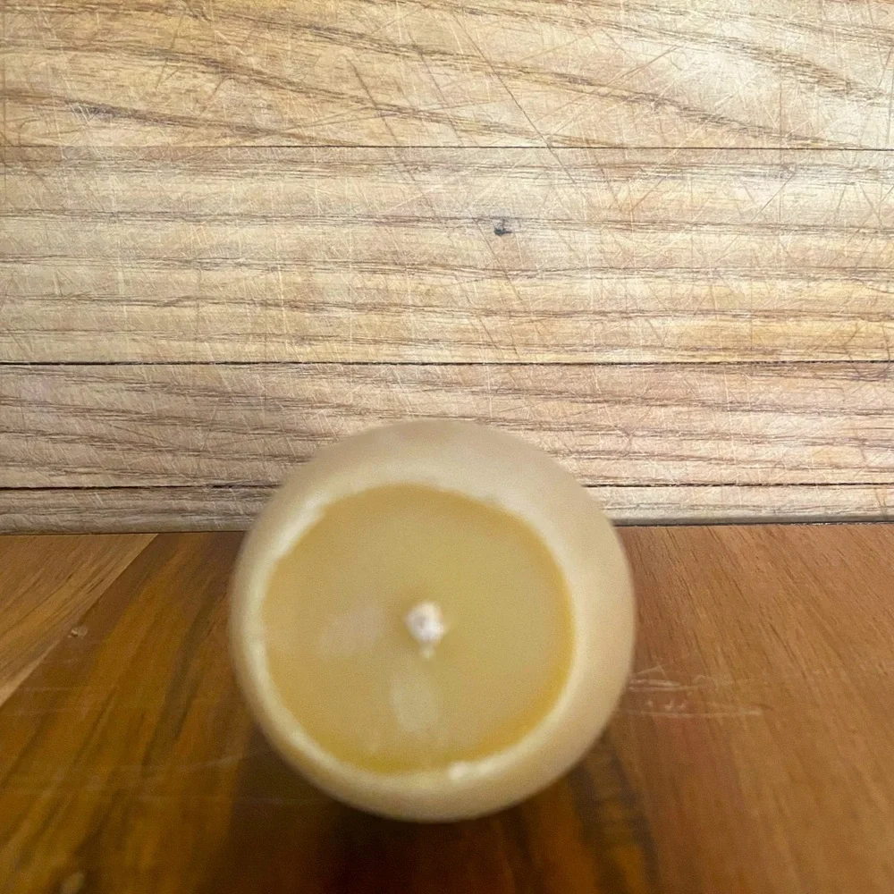 New Hand Crafted Teardrop Shaped‎ Beeswax Candle